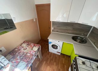 Продается двухкомнатная квартира, 44 м2, Мурманск, улица Свердлова, 6к1