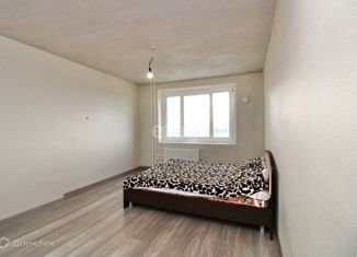 Продается двухкомнатная квартира, 64 м2, деревня Дударева, улица Созидателей, 1, ЖК Комарово