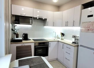 Продаю 2-комнатную квартиру, 36 м2, Киров, Мостовицкая улица, 7, жилой район Чистые Пруды