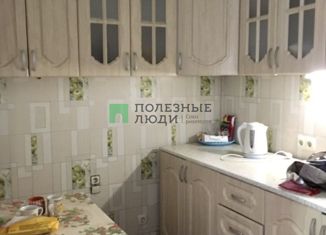 Сдаю в аренду комнату, 60 м2, Саратов, Волгоградская улица, 8