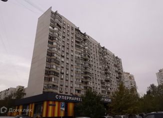 Продаю 2-комнатную квартиру, 55.5 м2, Москва, бульвар Адмирала Ушакова, 2, метро Улица Скобелевская