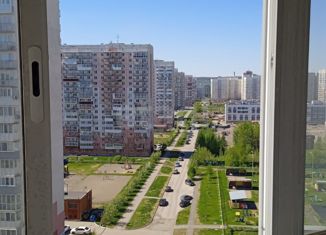 Продам 1-комнатную квартиру, 38 м2, Новокузнецк, Пионерский проспект, 60