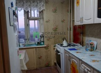 Продается трехкомнатная квартира, 59.5 м2, Ижевск, улица Баранова, 84, жилой район Строитель