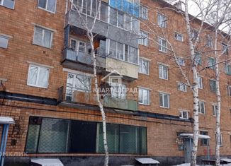 Продаю 3-ком. квартиру, 52 м2, Саяногорск, Заводская улица, 8