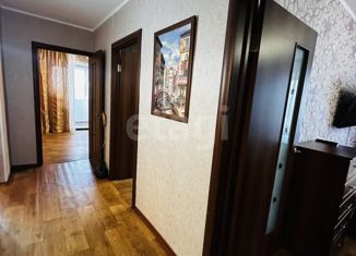 Продается 3-ком. квартира, 61 м2, Кемерово, проспект Ленина, 72