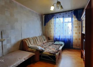 Продаю 2-комнатную квартиру, 46.7 м2, Салехард, улица Свердлова, 21