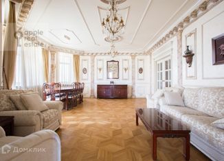 Сдается в аренду 3-комнатная квартира, 130 м2, Москва, площадь Победы, 2к3, метро Парк Победы