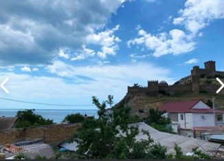 Продаю дом, 100 м2, Судак, Морская улица, 19А