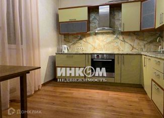 Сдается трехкомнатная квартира, 82 м2, Москва, Варшавское шоссе, 16к1, ЖК Зелёные Горы