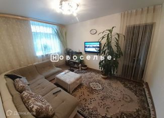 Продаю 4-ком. квартиру, 86.1 м2, Рязань, улица Белякова, 2