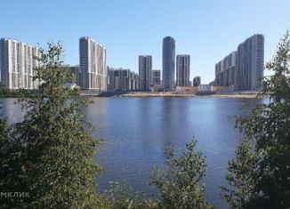 Продаю 3-ком. квартиру, 90.79 м2, Санкт-Петербург, ЖК Шуваловский, улица Лидии Зверевой, 5к1