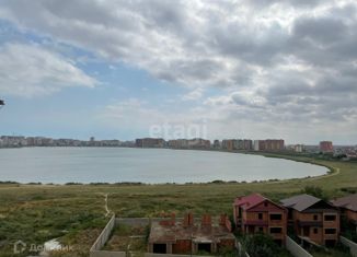 Продажа пятикомнатной квартиры, 110 м2, Махачкала, улица Эльзы Ибрагимовой, 5к15, Ленинский район
