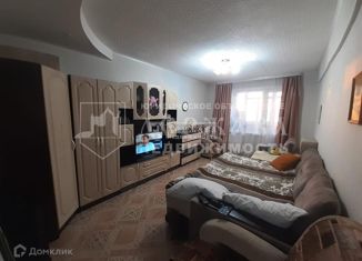 Продам двухкомнатную квартиру, 48.4 м2, Кемеровская область, Кузбасский проспект, 20