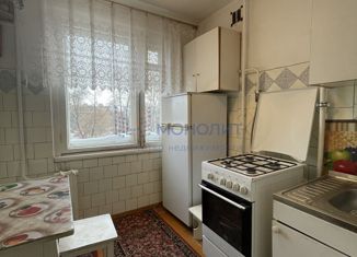 Продаю 3-ком. квартиру, 50.3 м2, Нижний Новгород, улица Баренца, 10, улица Баренца