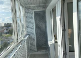 Сдам в аренду 2-ком. квартиру, 50 м2, Вологда, Новгородская улица, 9, 2-й микрорайон