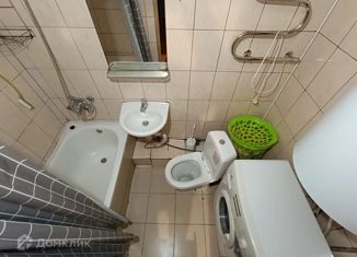 Продается 1-ком. квартира, 28 м2, поселок Кобринское, улица Советских Воинов, 6