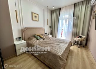 Продам 2-комнатную квартиру, 58 м2, Аксай, ЖК Самоцветы, улица Строителей, 3к3