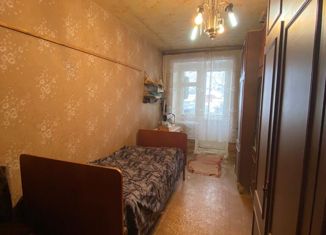 Продам 3-комнатную квартиру, 63.6 м2, Кузнецк, улица Белинского, 105