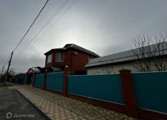 Продаю дом, 295 м2, станица Динская, улица Кирова