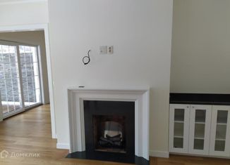 Продам таунхаус, 196 м2, деревня Кирполье, Каменный переулок, 1