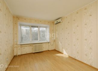 Продается двухкомнатная квартира, 41 м2, Ижевск, улица Ленина, 13, Центральный жилой район