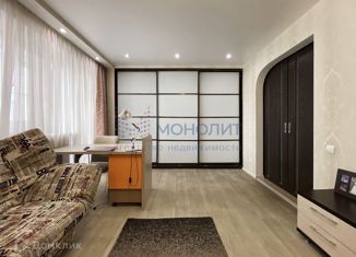 Продается 3-ком. квартира, 60.6 м2, Нижний Новгород, улица Маршала Казакова, 6, улица Маршала Казакова