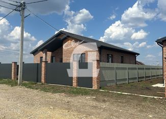 Продаю дом, 130 м2, станица Новотитаровская, Красноармейская улица, 52