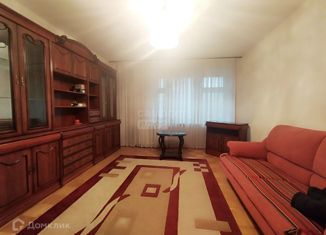 Трехкомнатная квартира на продажу, 60.4 м2, Ижевск, жилой район Культбаза, улица Льва Толстого, 26