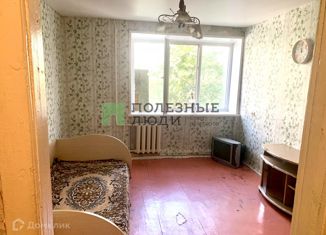 Продам 1-комнатную квартиру, 17 м2, Энгельс, Комсомольская улица, 145