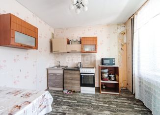 Продаю 5-ком. квартиру, 130 м2, Благовещенск, улица Василенко, 16