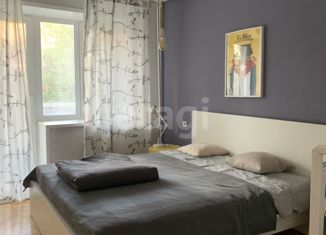 Сдаю в аренду 4-ком. квартиру, 110 м2, Новосибирск, улица Семьи Шамшиных, 41, метро Площадь Ленина