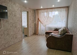 Продам трехкомнатную квартиру, 57 м2, Омск, Магистральная улица, 56