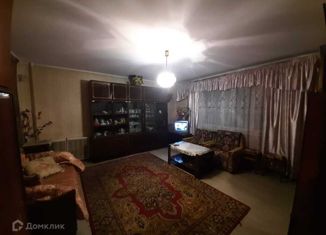 Продается однокомнатная квартира, 34.9 м2, Тихвин, 3-й микрорайон, 8