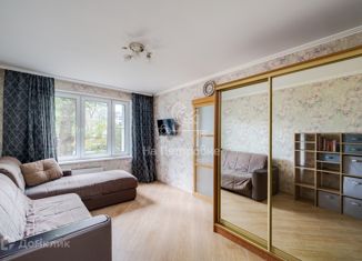Продам 3-ком. квартиру, 50 м2, Москва, Судостроительная улица, 3к2, метро Коломенская