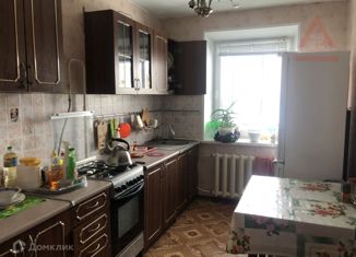 Продаю 2-ком. квартиру, 47.6 м2, поселок Новобатурино, Центральная улица, 18