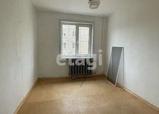 Продам двухкомнатную квартиру, 47.6 м2, Красноярск, улица Калинина, 177, ЖК Глобус