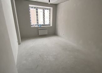 Продаю 1-ком. квартиру, 36 м2, Чебоксары, улица Филиппа Лукина, 9, жилой район Северо-Западный