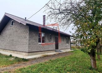 Продаю дом, 117 м2, село Починки, улица 8 Марта