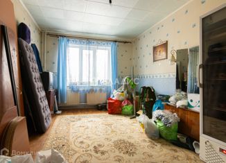 Продается комната, 100 м2, Санкт-Петербург, улица Жени Егоровой, 12к2, метро Парнас