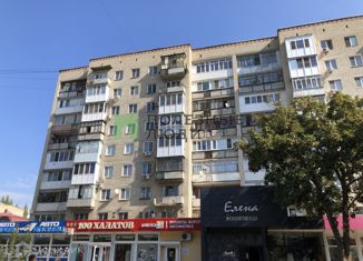 Продажа 1-ком. квартиры, 33 м2, Энгельс, улица Тельмана, 13