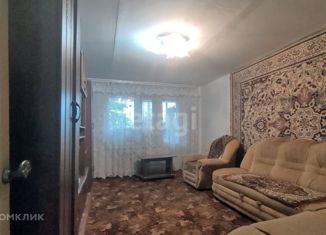 Продается 3-комнатная квартира, 65.7 м2, село Прималкинское, Октябрьская улица, 209