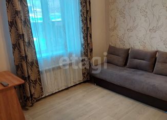 Сдам в аренду 2-ком. квартиру, 60 м2, Хабаровский край, Ханкайская улица, 25А