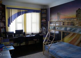 Продается 2-комнатная квартира, 47.2 м2, посёлок Новогорный, Советская улица, 27