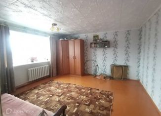 Продаю 1-комнатную квартиру, 28 м2, село Иглино, улица Калинина, 30