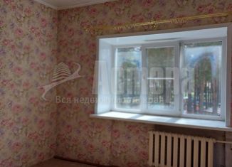 Продам двухкомнатную квартиру, 54 м2, поселок городского типа Атамановка, улица Связи, 44