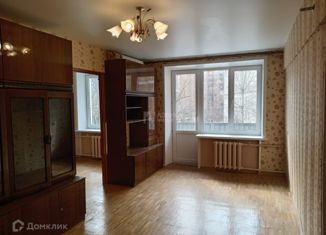 Продажа двухкомнатной квартиры, 44 м2, Москва, улица Маршала Бирюзова, 3, станция Зорге