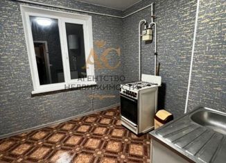 Продам 1-ком. квартиру, 37 м2, Крым, Степная улица, 5