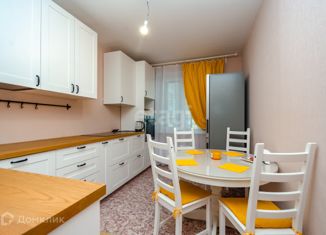 Продается 2-комнатная квартира, 60 м2, Новосибирск, Междуреченская улица, 3/1, метро Площадь Гарина-Михайловского