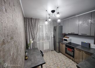 Продаю двухкомнатную квартиру, 56 м2, Челябинская область, Комсомольский проспект, 17