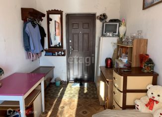 Комната на продажу, 15 м2, Нижневартовск, проспект Победы, 26